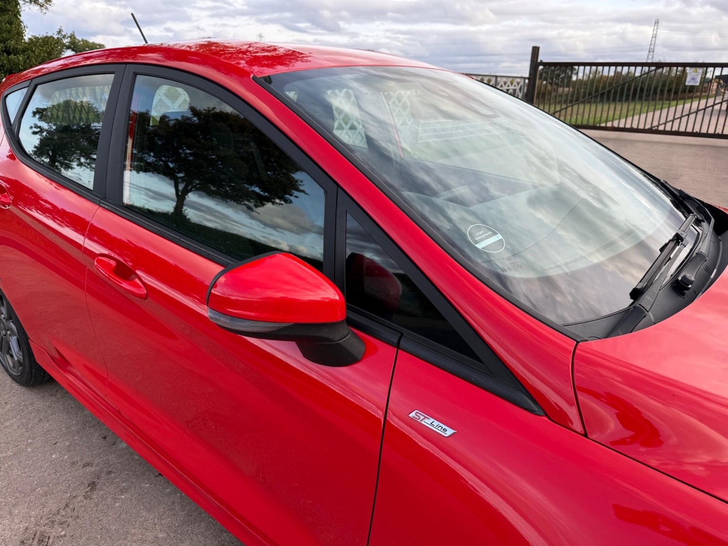 Used Ford Fiesta 2018 for sale - 76371688: Photo 3