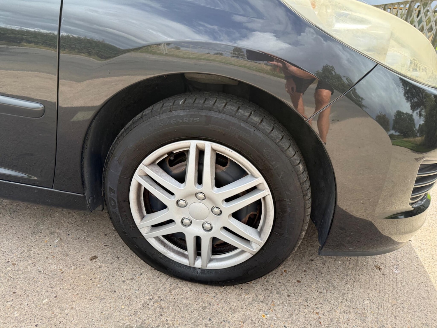 Used Peugeot 207 2010 for sale - 76370773: Photo 2