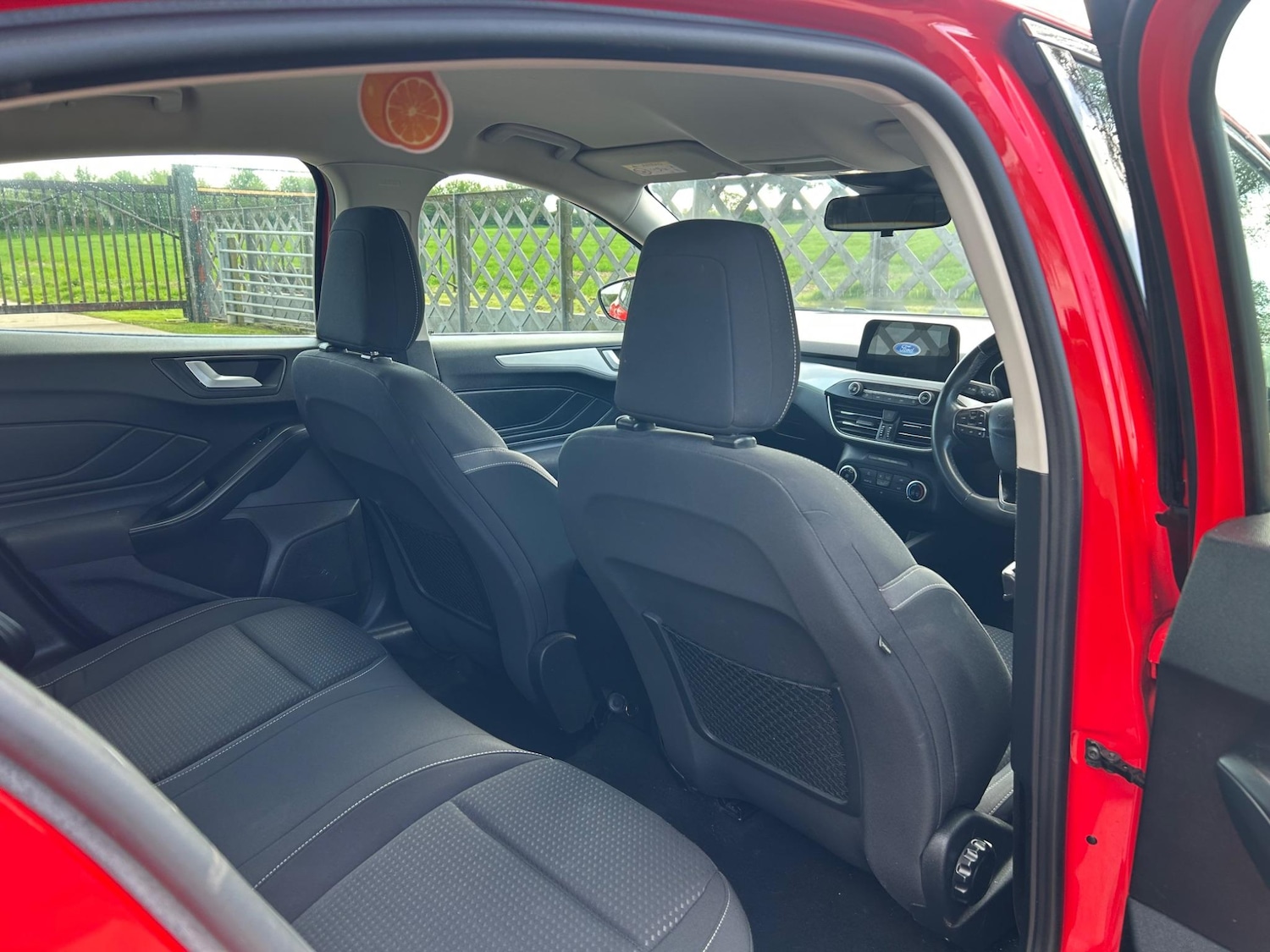 Used Ford Focus 2018 for sale - 76371311: Photo 7