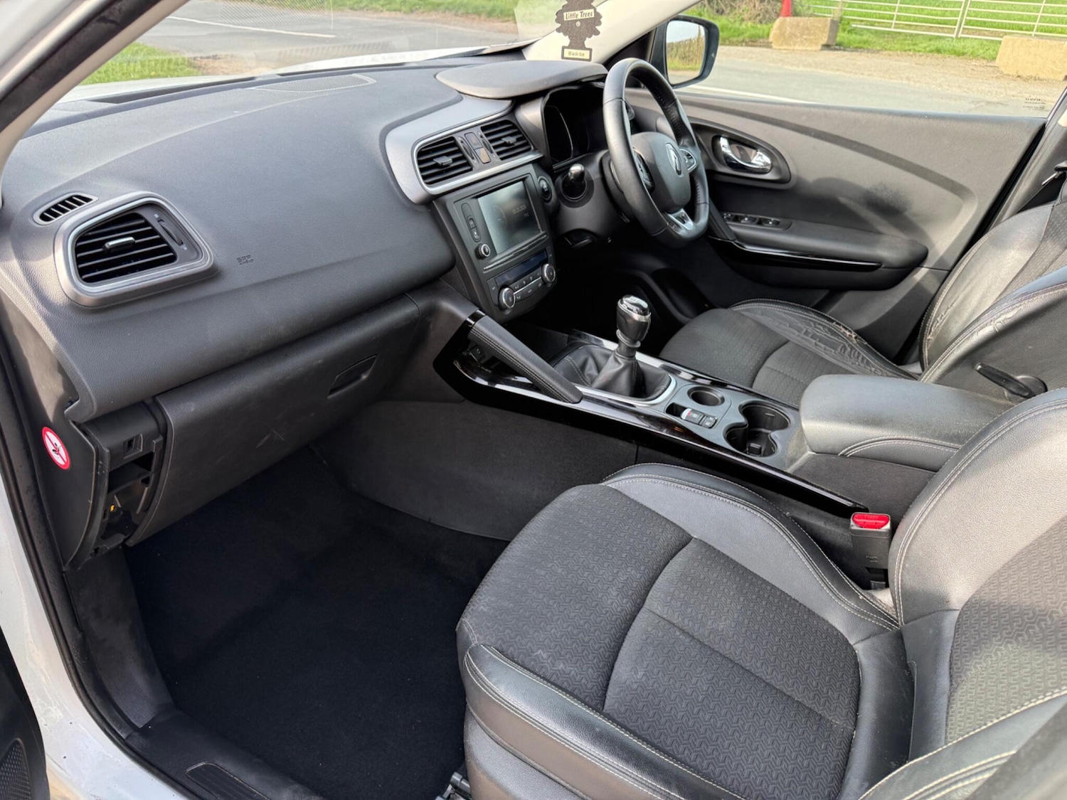 Used Renault Kadjar for sale - 77970040: Photo 14