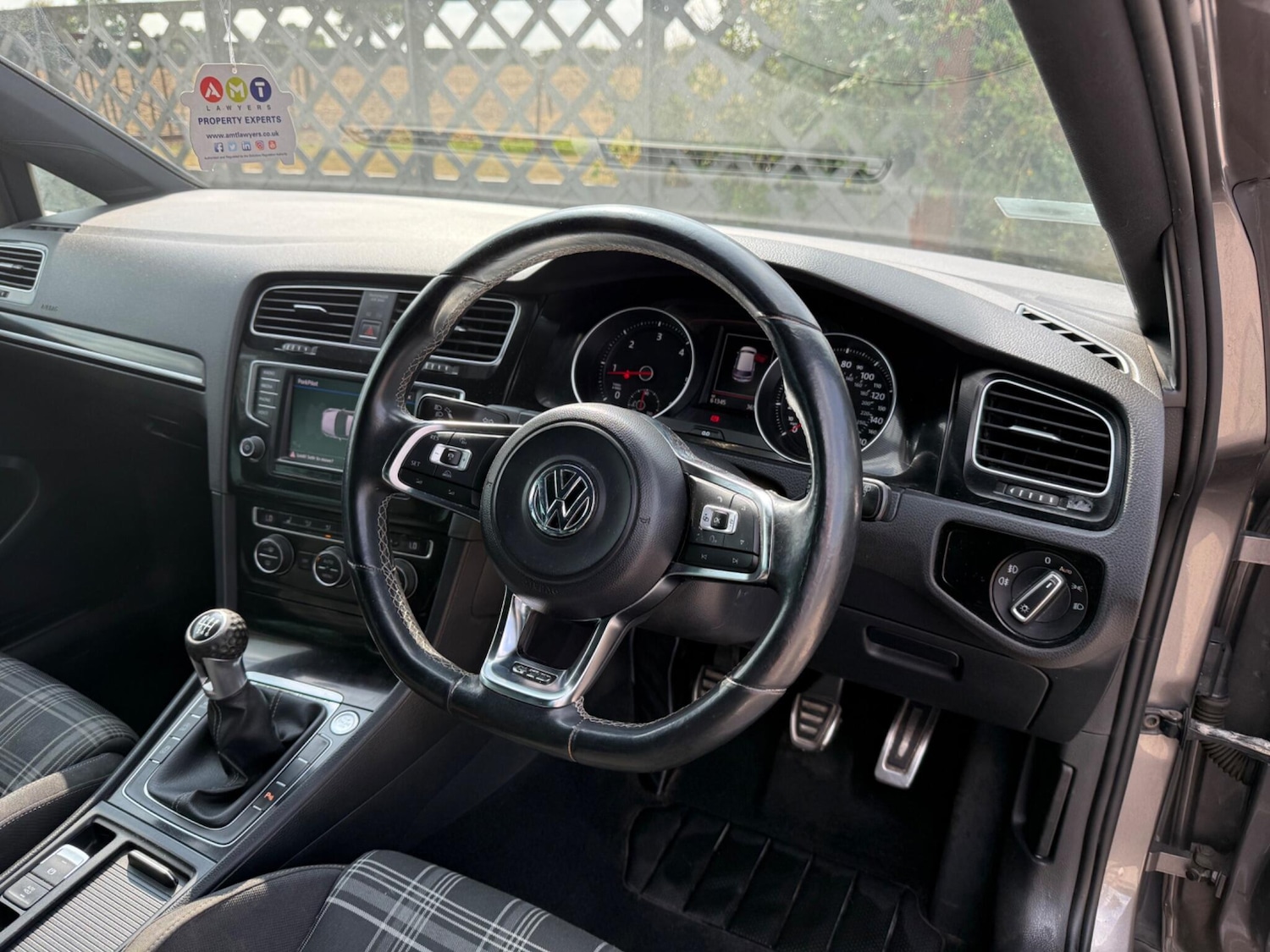 Used Volkswagen Golf 2016 for sale - 76371677: Photo 4