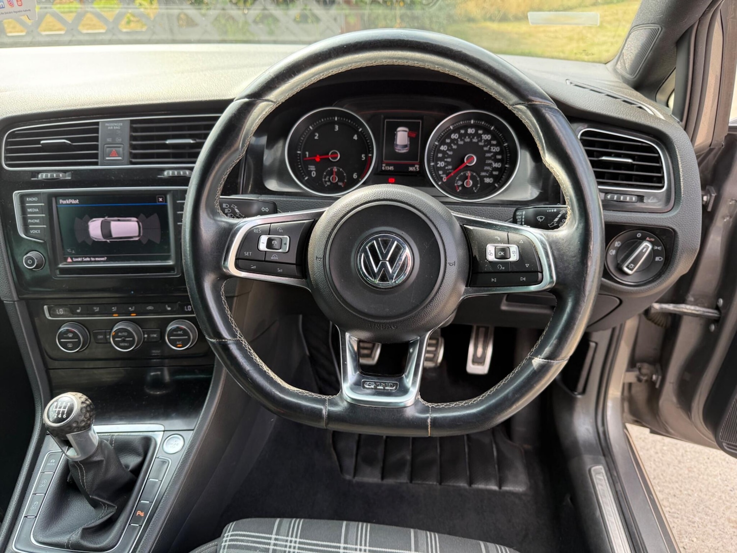 Used Volkswagen Golf 2016 for sale - 76371677: Photo 5