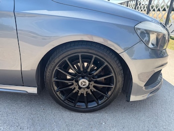 Used Mercedes-Benz A-Class 2013 for sale - 79116134: Photo