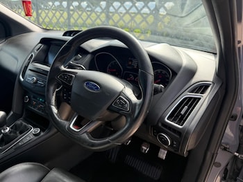 Used Ford Focus 2016 for sale - 78958472: Photo