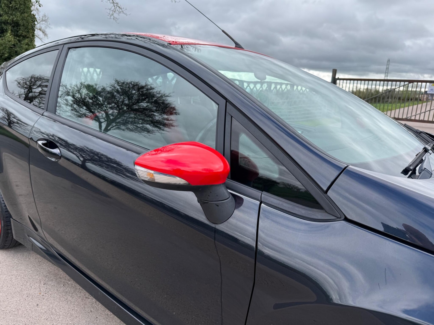 Used Ford Fiesta for sale - 78128120: Photo 3