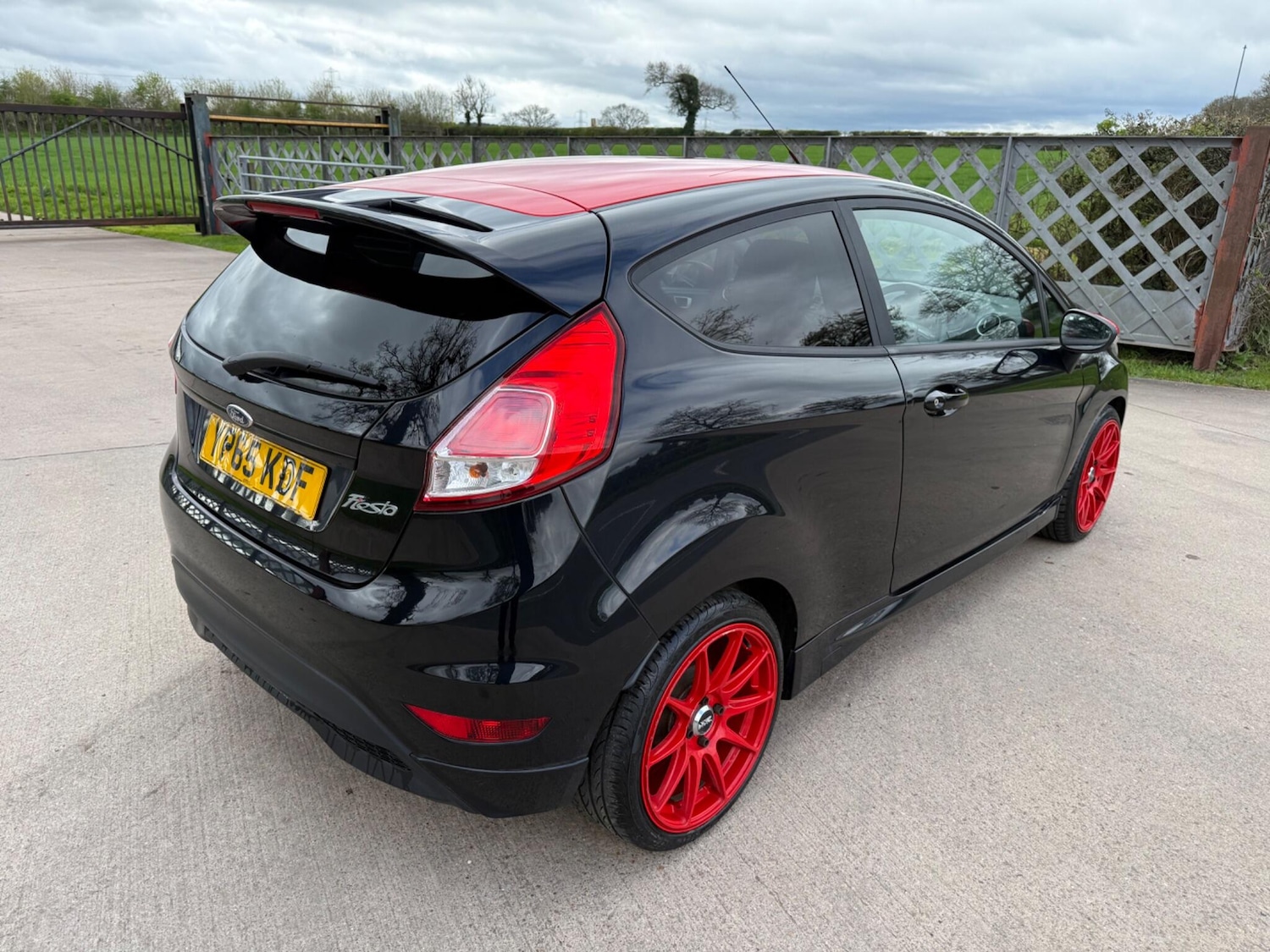 Used Ford Fiesta for sale - 78128120: Photo 7