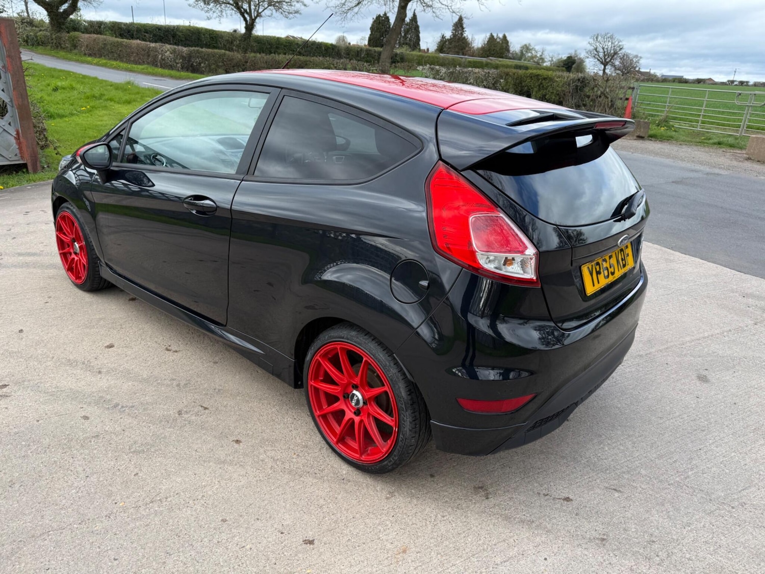 Used Ford Fiesta for sale - 78128120: Photo 9