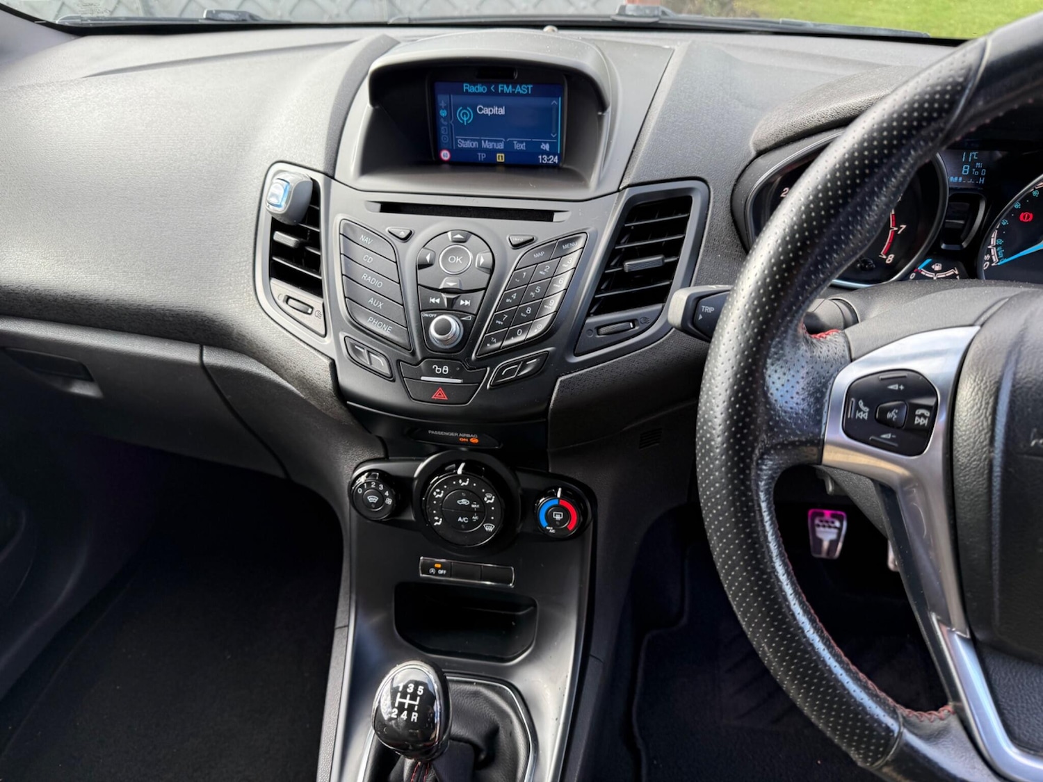 Used Ford Fiesta 2017 for sale - 76377502: Photo 5