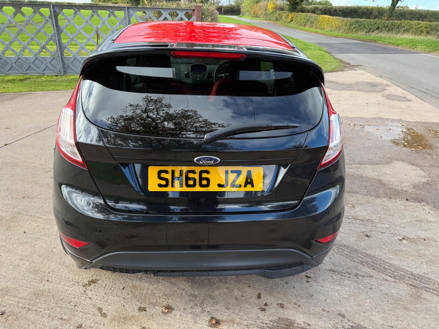 Used Ford Fiesta 2017 for sale - 76377502: Photo 8