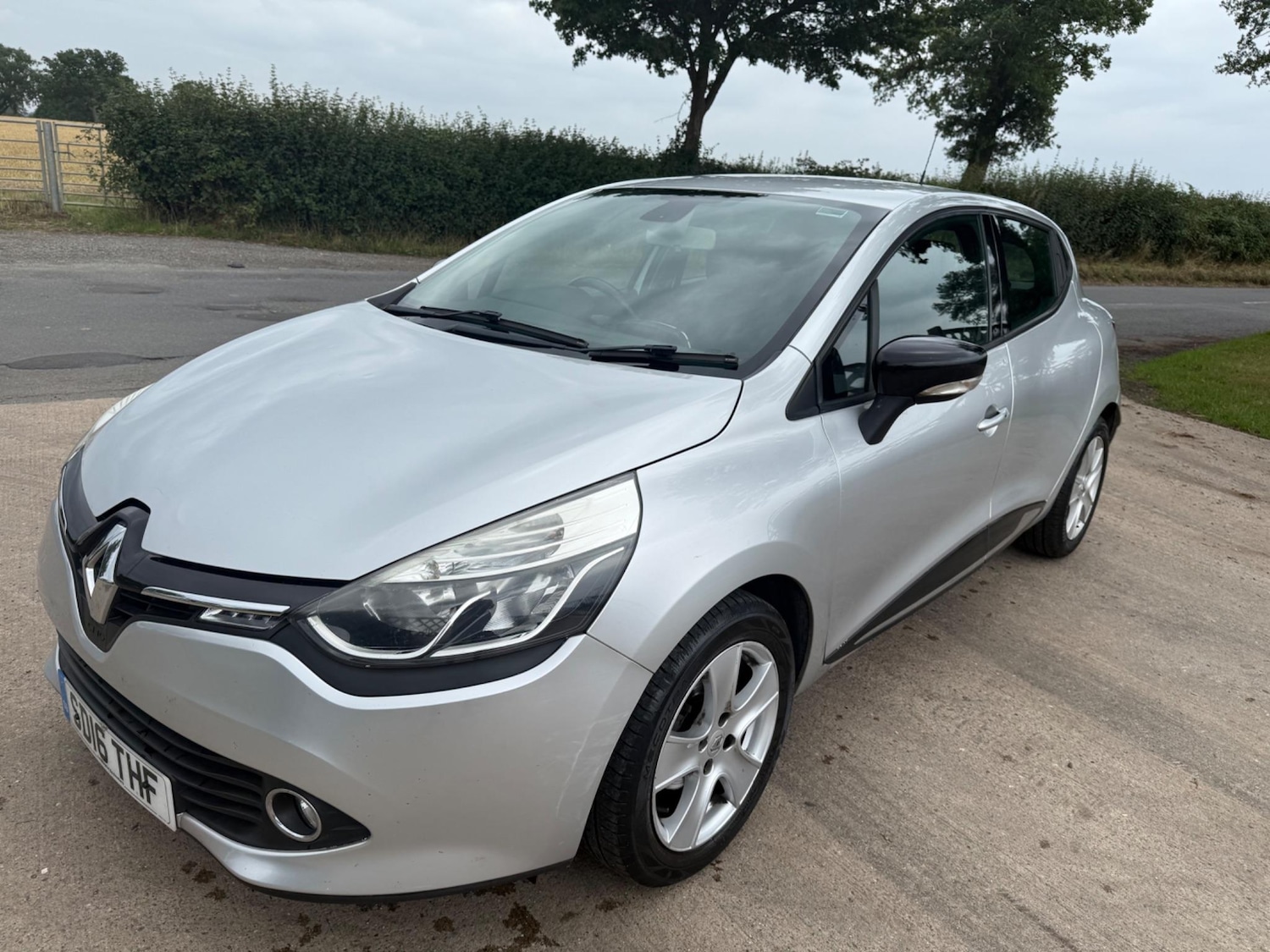 Used Renault Clio 2016 for sale - 76371398: Photo 13