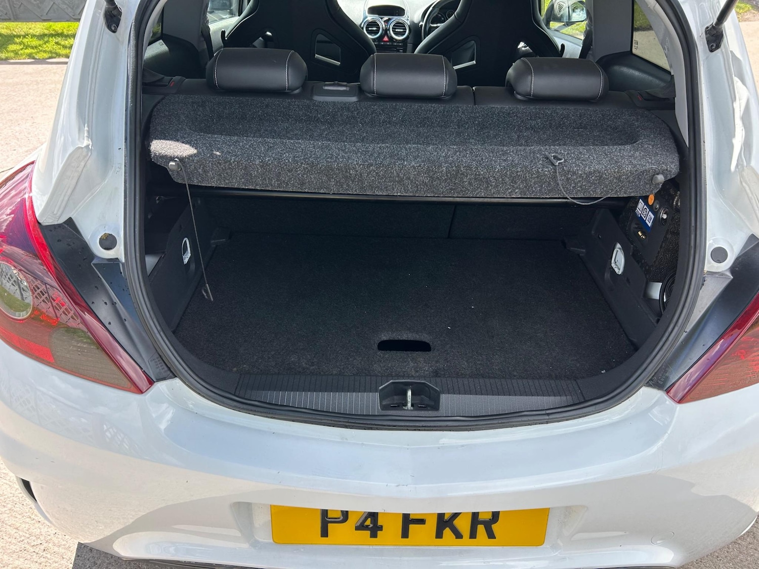 Used Vauxhall Corsa for sale - 76370795: Photo 11