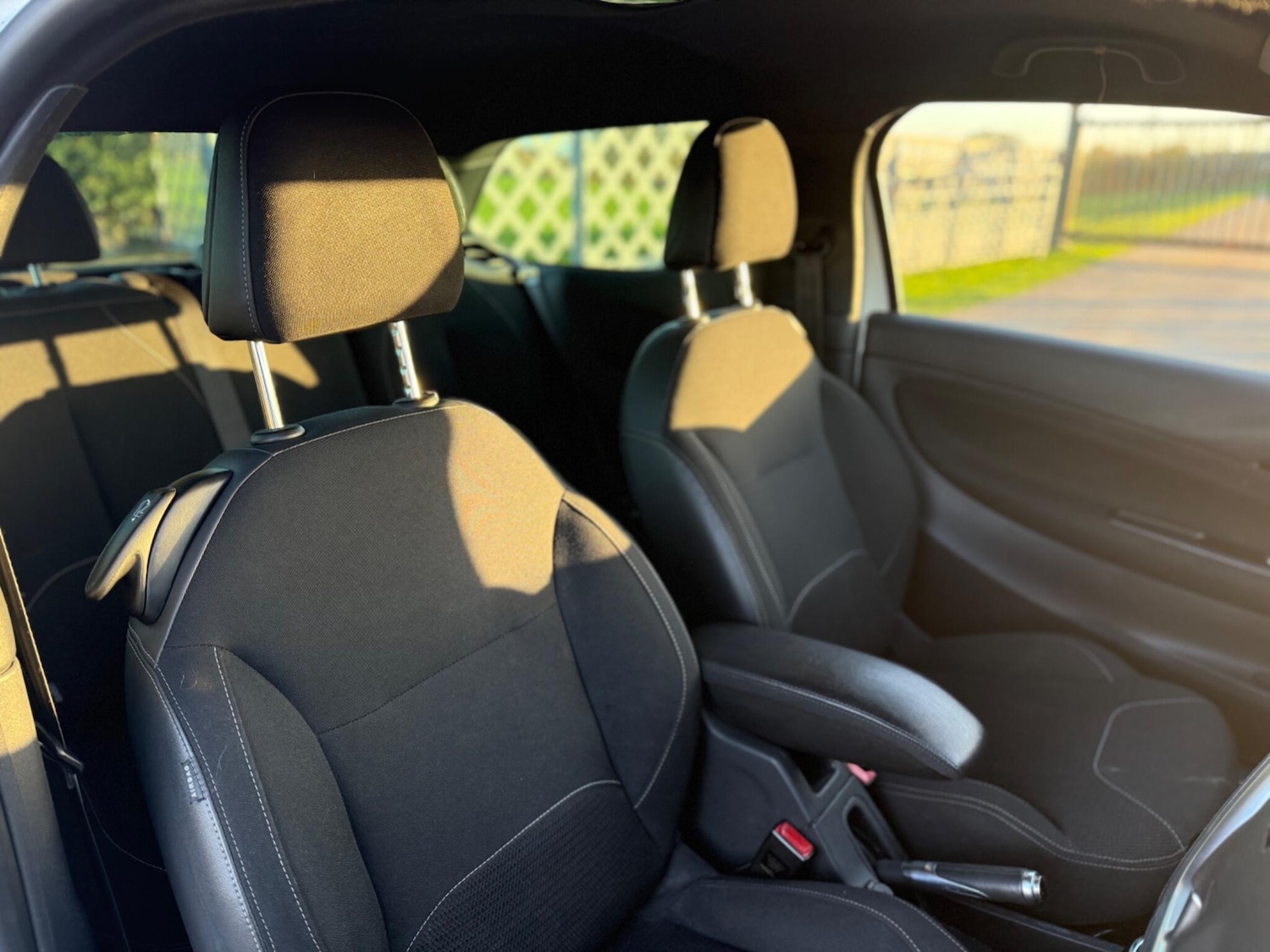 Used Citroen DS3 2014 for sale - 76700672: Photo 6