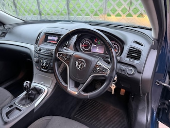 Used Vauxhall Insignia 2014 for sale - 77538590: Photo