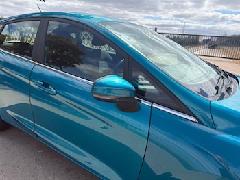 Used Ford Fiesta 2017 for sale - 79544342: Photo