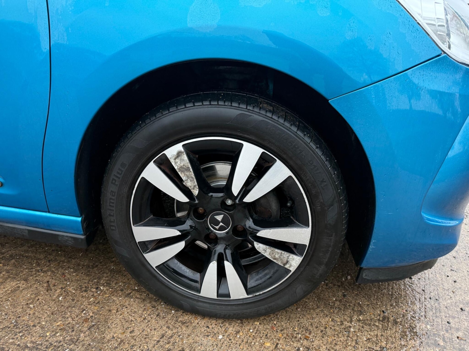 Used DS Automobiles DS 3 2016 for sale - 77647197: Photo 2