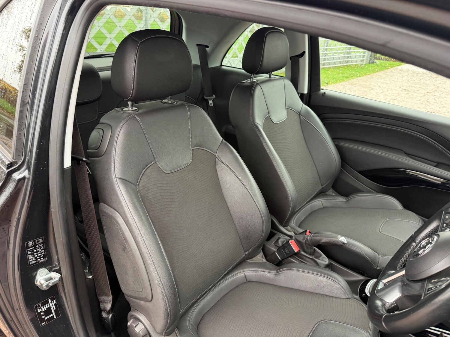 Used Vauxhall ADAM 2016 for sale - 76592101: Photo 4