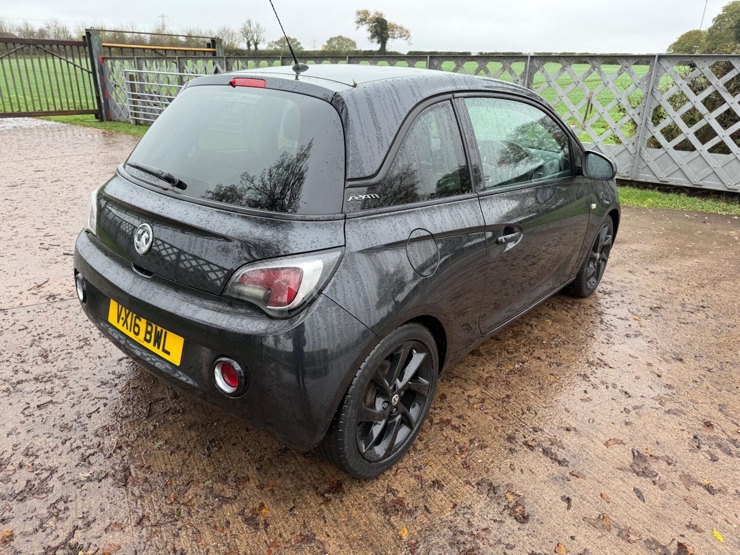 Used Vauxhall ADAM 2016 for sale - 76592101: Photo 5