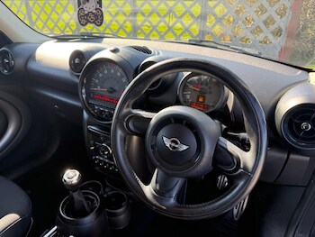 Used MINI Countryman 2015 for sale - 77939301: Photo