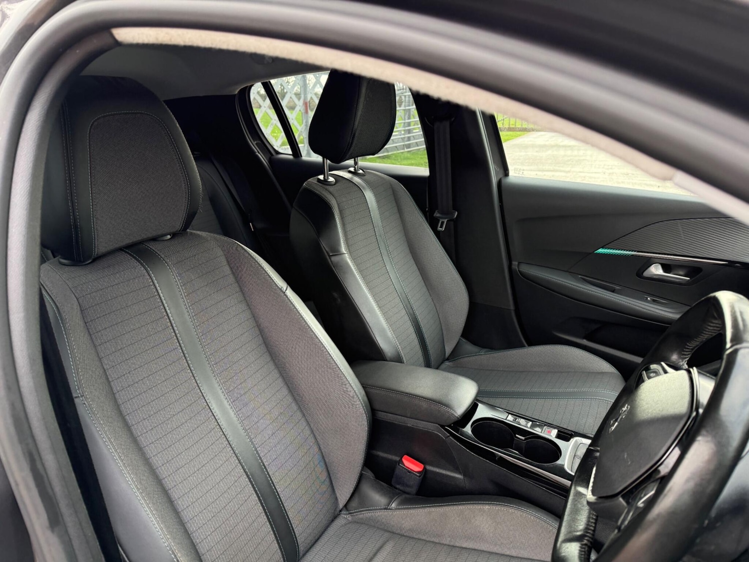 Used Peugeot 208 2021 for sale - 77440592: Photo 6