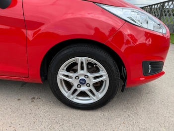Used Ford Fiesta 2014 for sale - 78481322: Photo