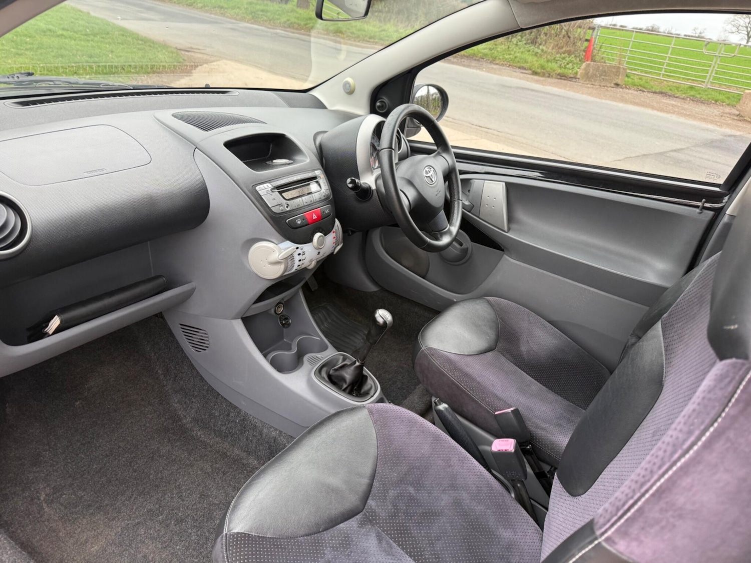 Used Toyota AYGO for sale - 77066530: Photo 12