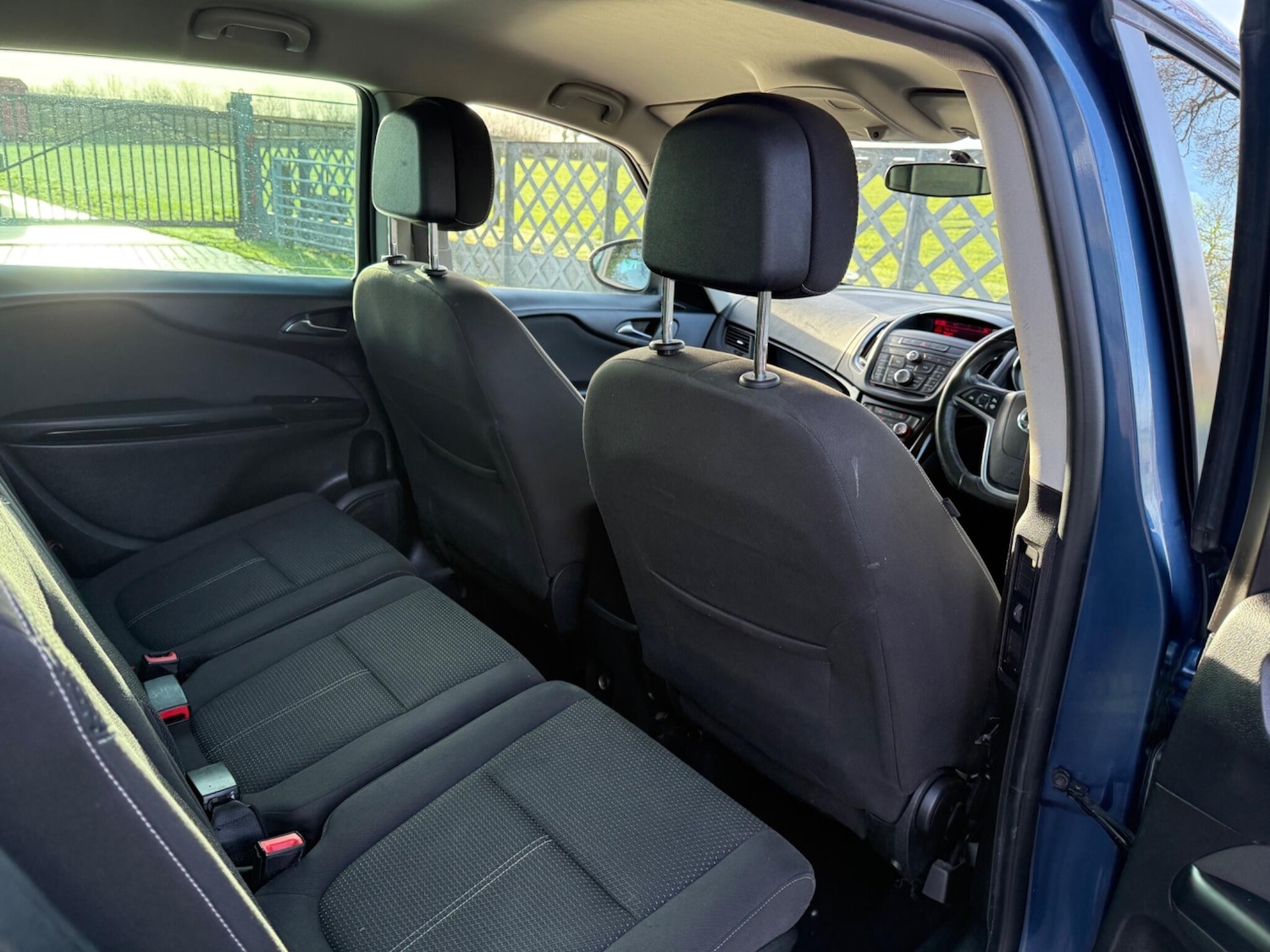 Used Vauxhall Zafira 2015 for sale - 76936274: Photo 8
