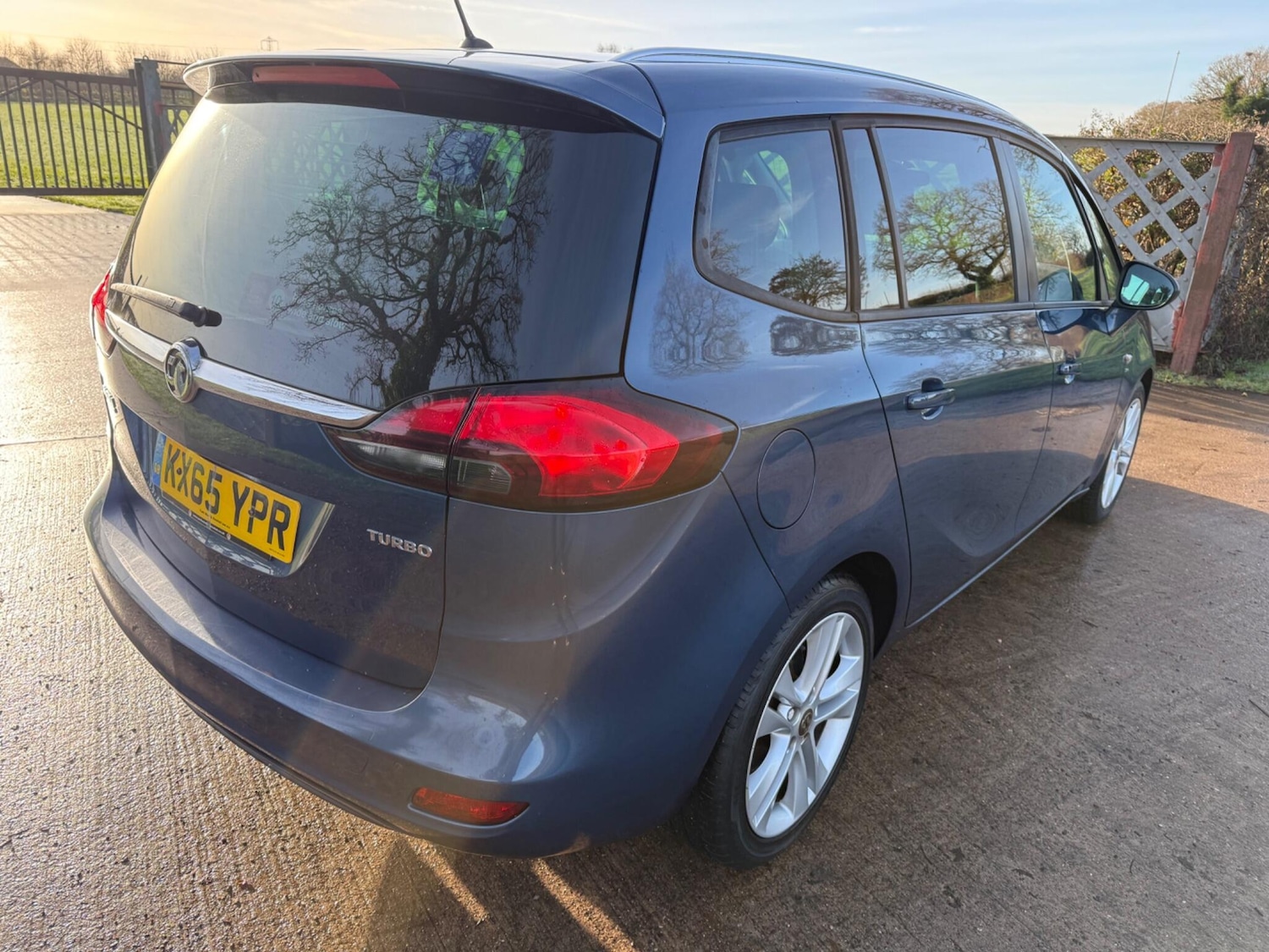 Used Vauxhall Zafira 2015 for sale - 76936274: Photo 9