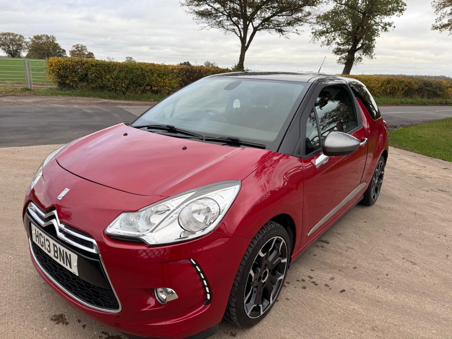 Used Citroen DS3 2013 for sale - 76457319: Photo 11