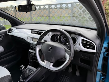 Used DS Automobiles DS 3 2016 for sale - 75906214: Photo