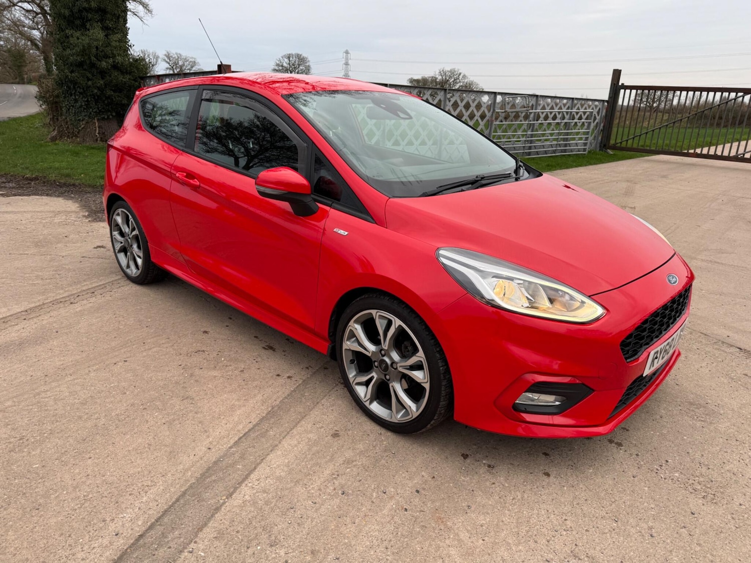 Used Ford Fiesta 2019 for sale - 77737043: Photo 1