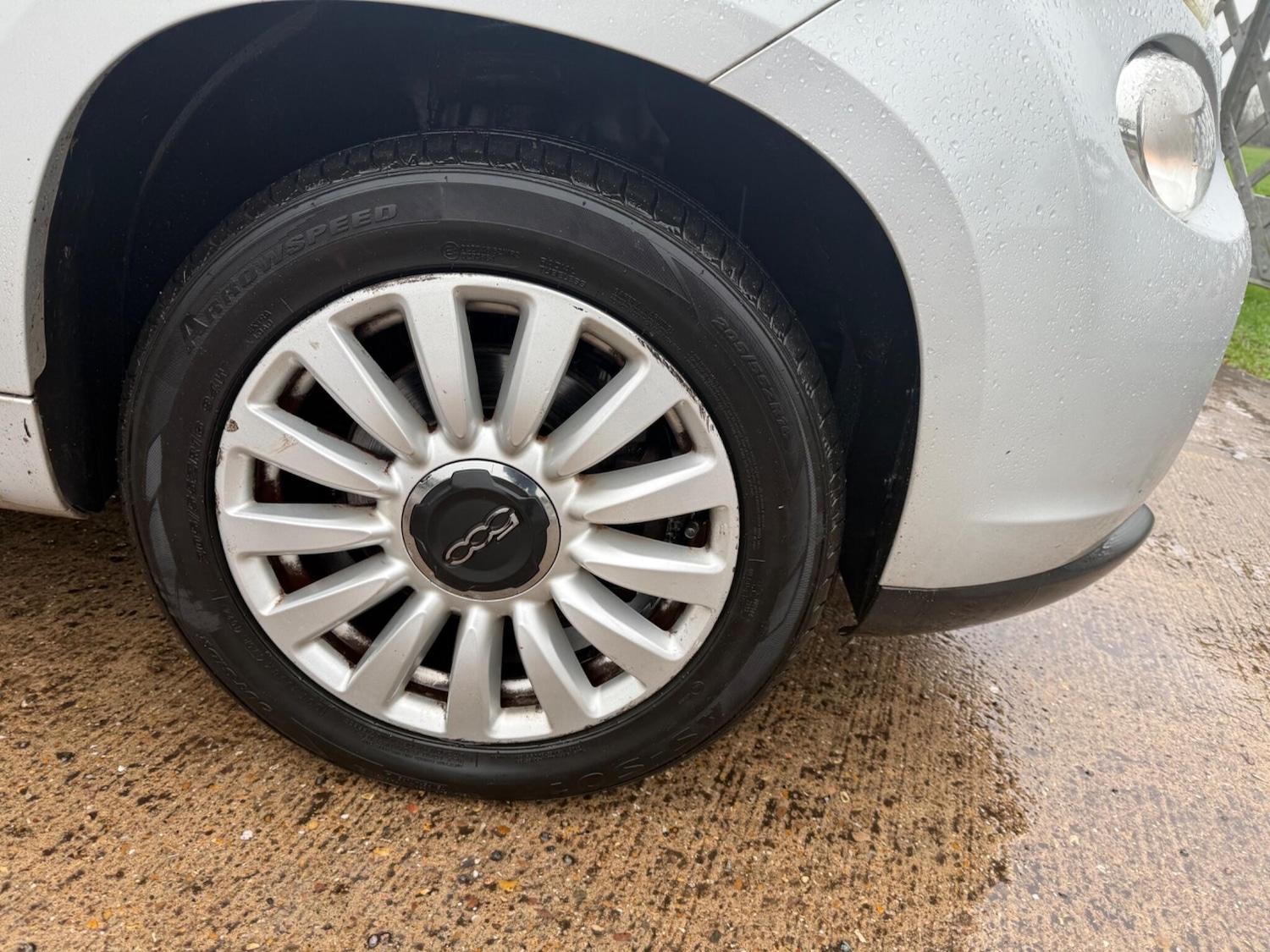 Used Fiat 500L 2014 for sale - 77215838: Photo 2