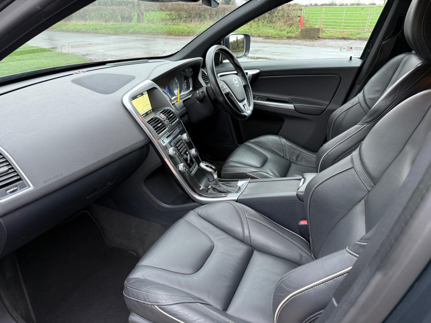 Used Volvo XC60 2014 for sale - 77057448: Photo 13