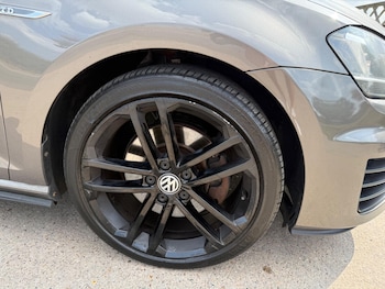Used Volkswagen Golf 2016 for sale - 75600525: Photo