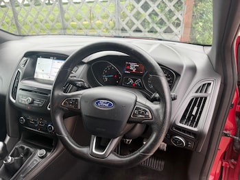 Used Ford Focus 2018 for sale - 79543975: Photo