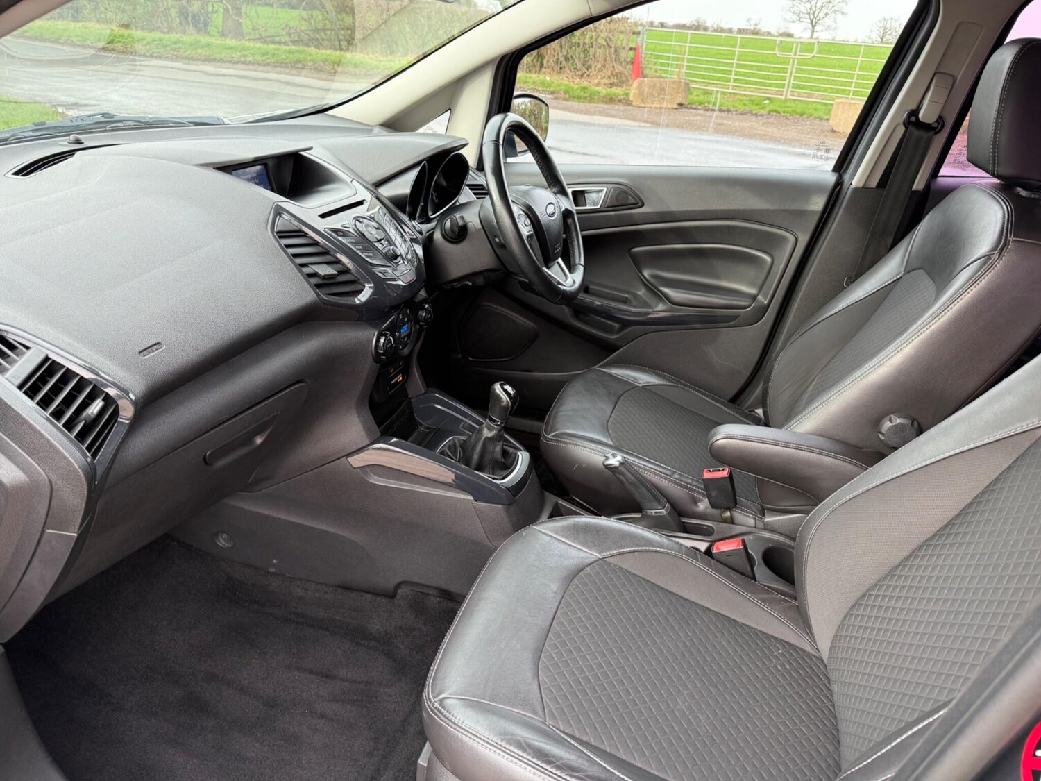 Used Ford Ecosport 2015 for sale - 77839214: Photo 12