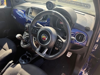 Used Abarth 595 2018 for sale - 79337084: Photo