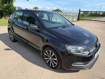 Used Volkswagen Polo 2014 for sale - 78662714: Photo