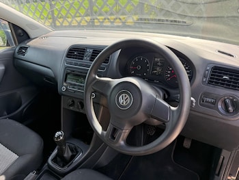 Used Volkswagen Polo 2014 for sale - 78662714: Photo