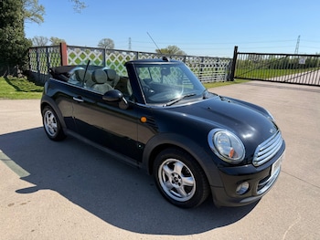 Used MINI Convertible 2011 for sale - 78362103: Photo