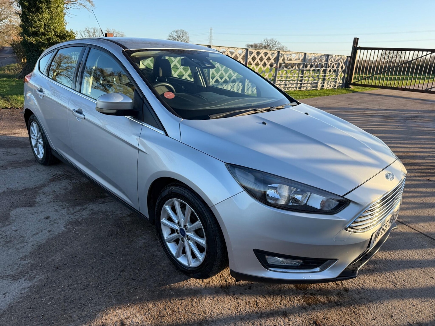 Used Ford Focus 2016 for sale - 77091908: Photo 1