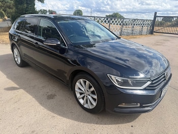 Used Volkswagen Passat 2016 for sale - 79543947: Photo