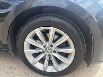 Used Volkswagen Passat 2016 for sale - 79543947: Photo