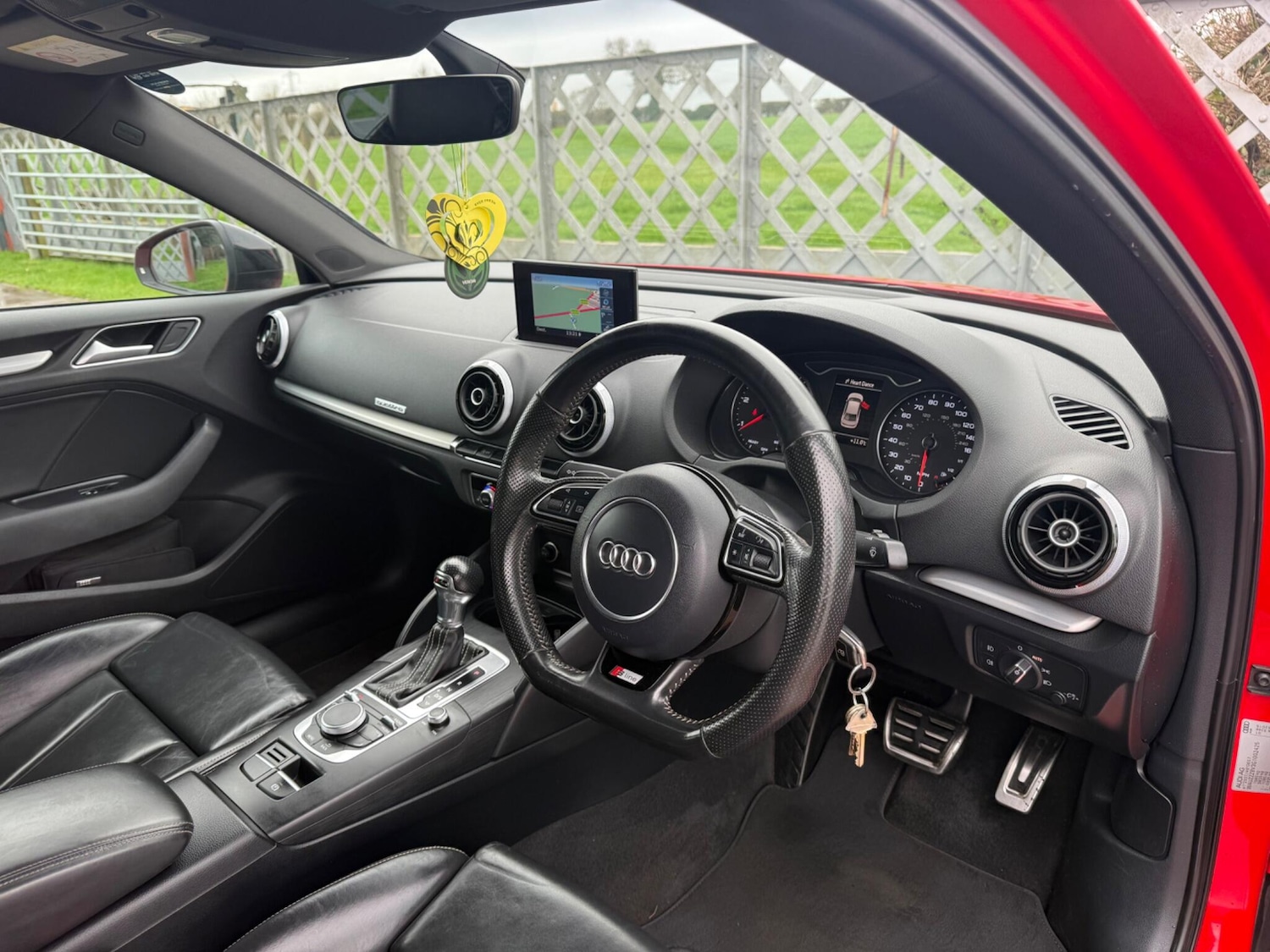 Used Audi A3 2015 for sale - 77695844: Photo 4
