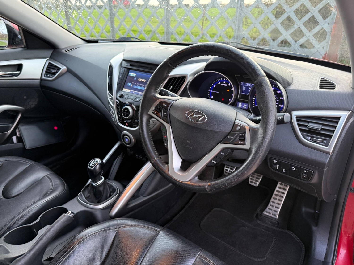 Used Hyundai Veloster 2012 for sale - 77970145: Photo 4