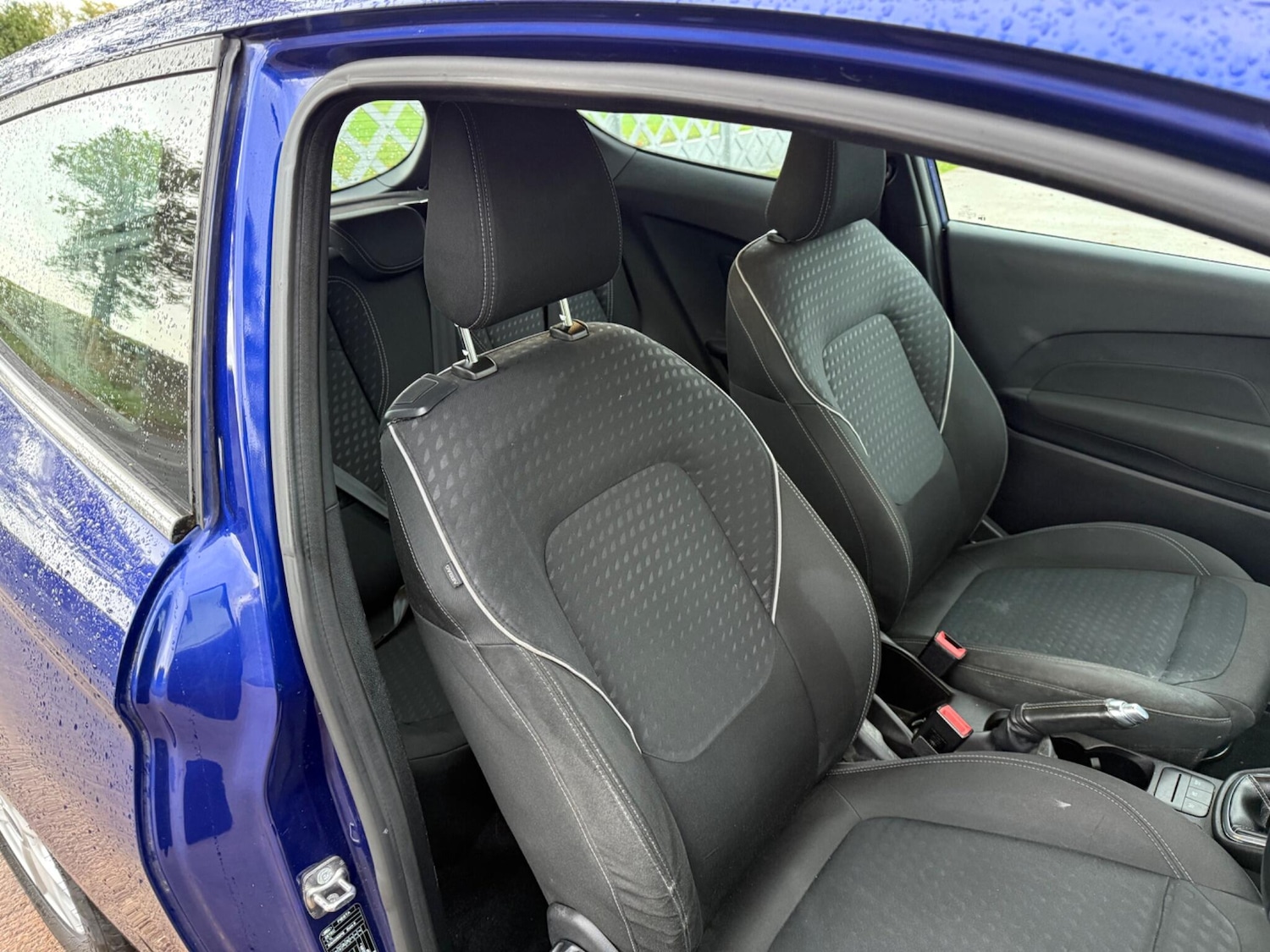 Used Ford Fiesta 2017 for sale - 76370562: Photo 5