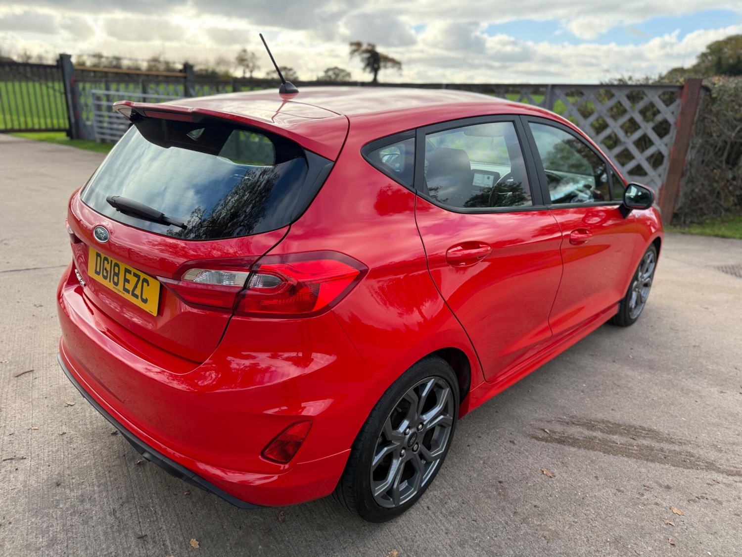 Used Ford Fiesta 2018 for sale - 76990112: Photo 8