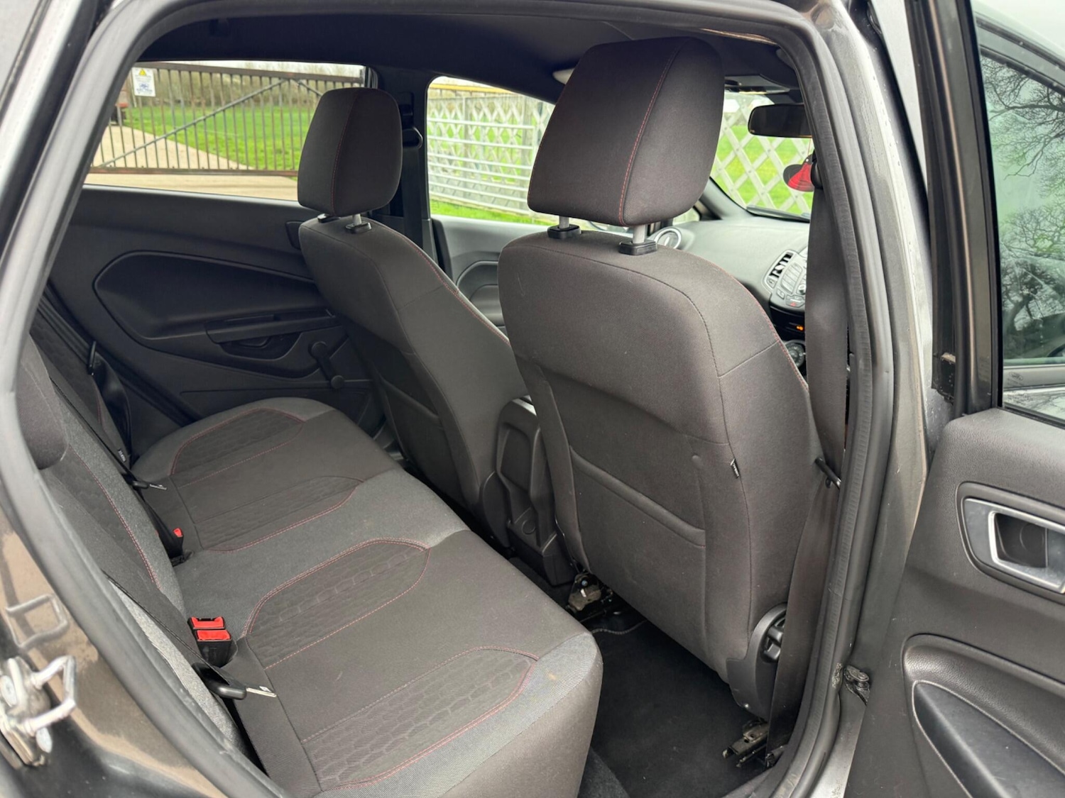 Used Ford Fiesta 2017 for sale - 77738054: Photo 8