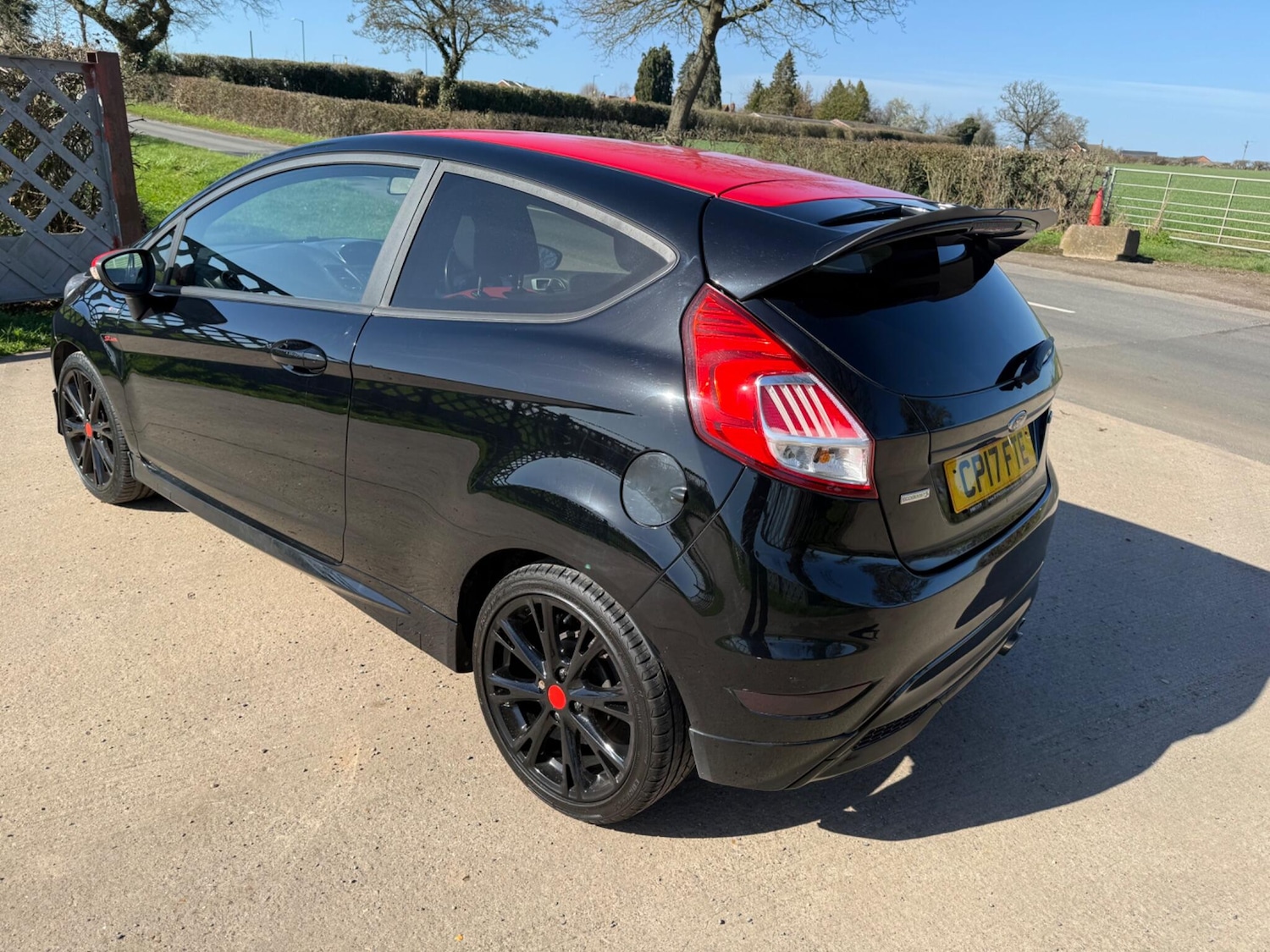 Used Ford Fiesta for sale - 77926123: Photo 11