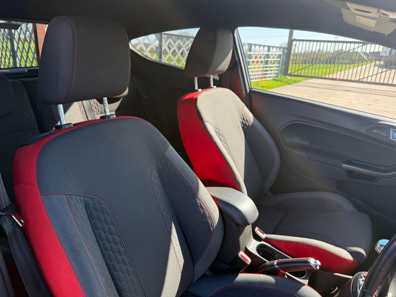 Used Ford Fiesta for sale - 77926123: Photo 6