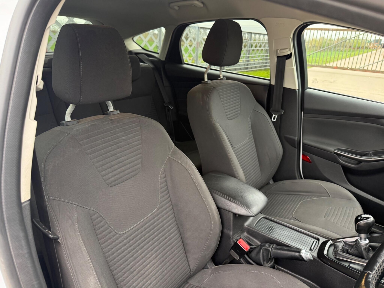 Used Ford Focus 2015 for sale - 78099966: Photo 6